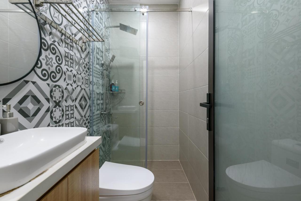 הו צ'י מין סיטי Cozrum Homes - Graceful Corner מראה חיצוני תמונה
