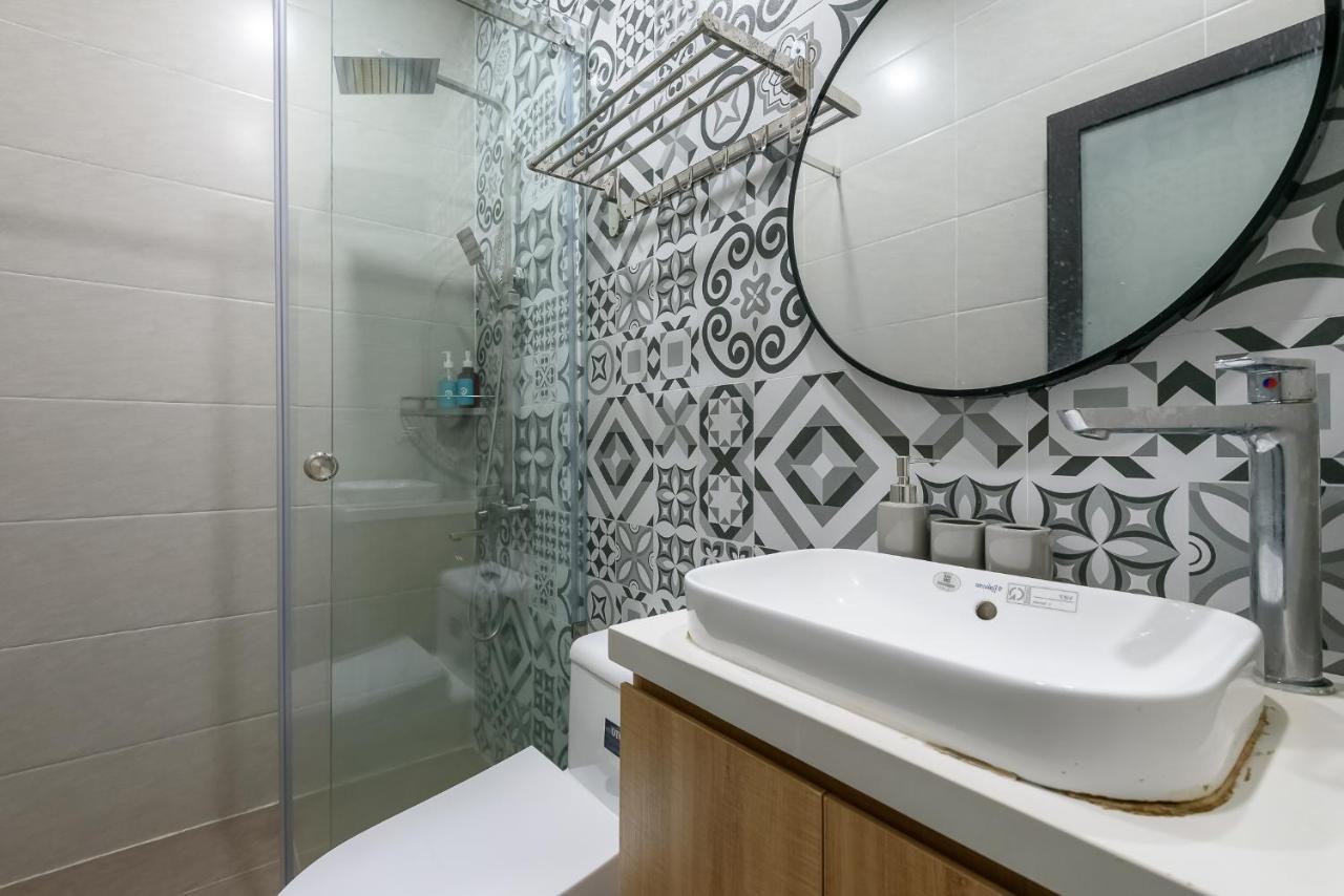 הו צ'י מין סיטי Cozrum Homes - Graceful Corner מראה חיצוני תמונה